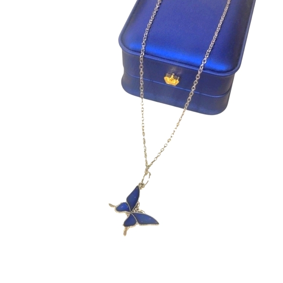 Jewelry - Elegant Blue Butterfly Pendant Necklace
